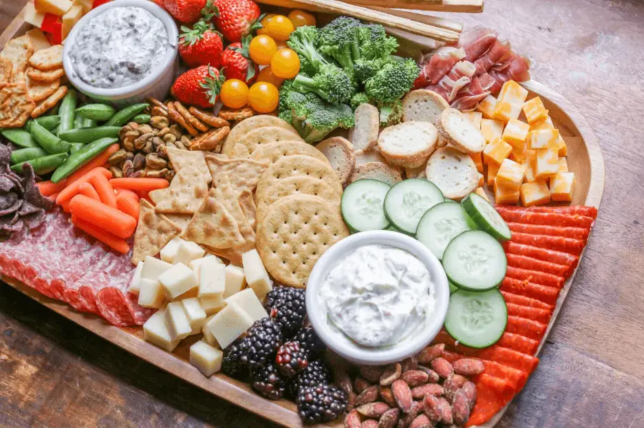 How To Select The Best Pre-made Charcuterie Board