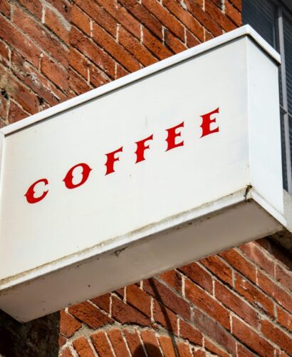 Coffee Shops for Caffeine Connoisseurs